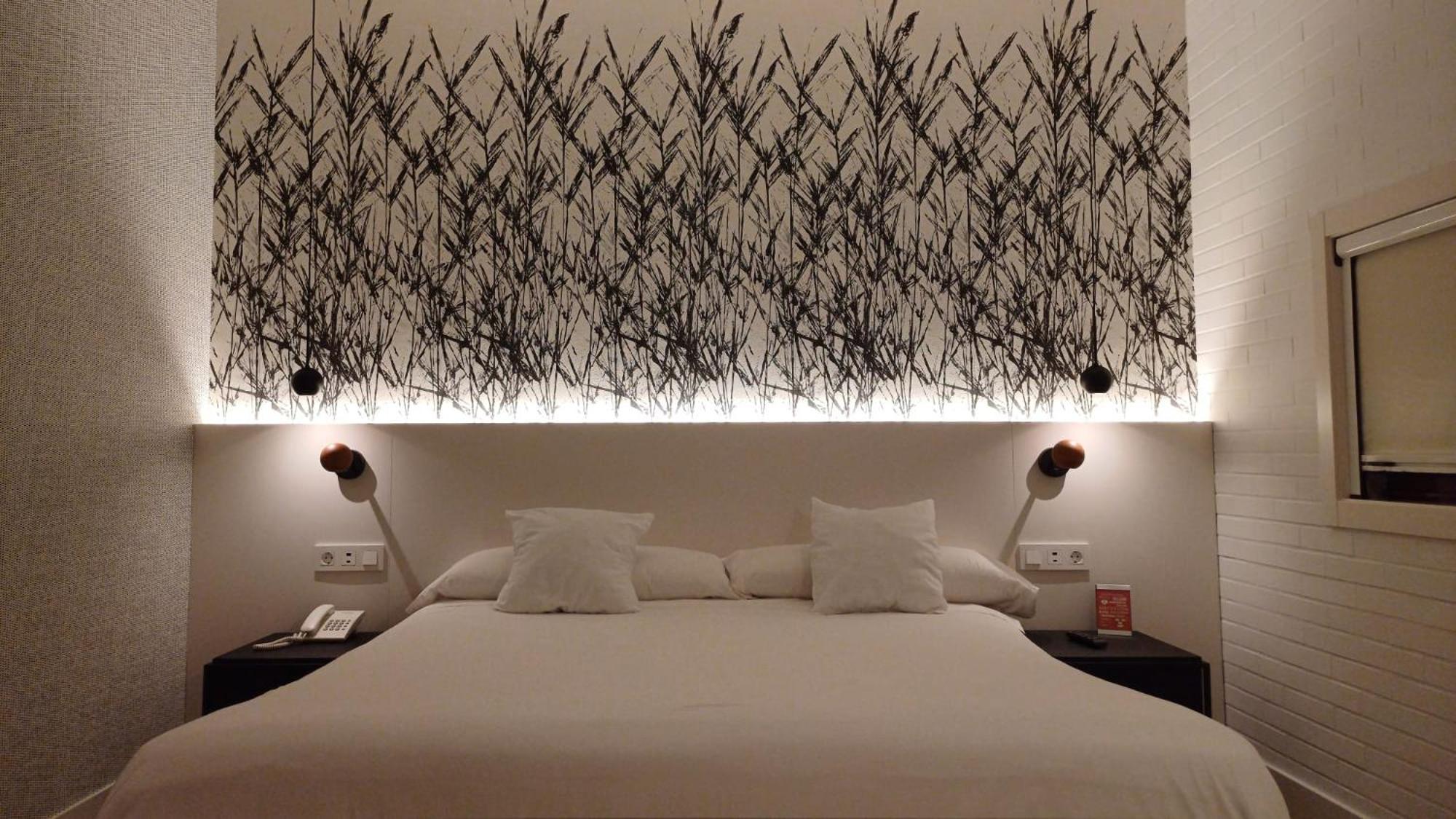 Ruta Jacobea Hotel Lavacolla Ngoại thất bức ảnh